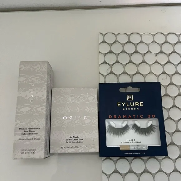 Mally Beauty Dramatic 3D Lashes - Black - Picture 1 of 9